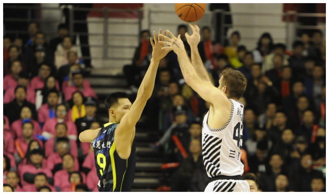 爱体育-黑龙江男篮遇困难，外援状态波动