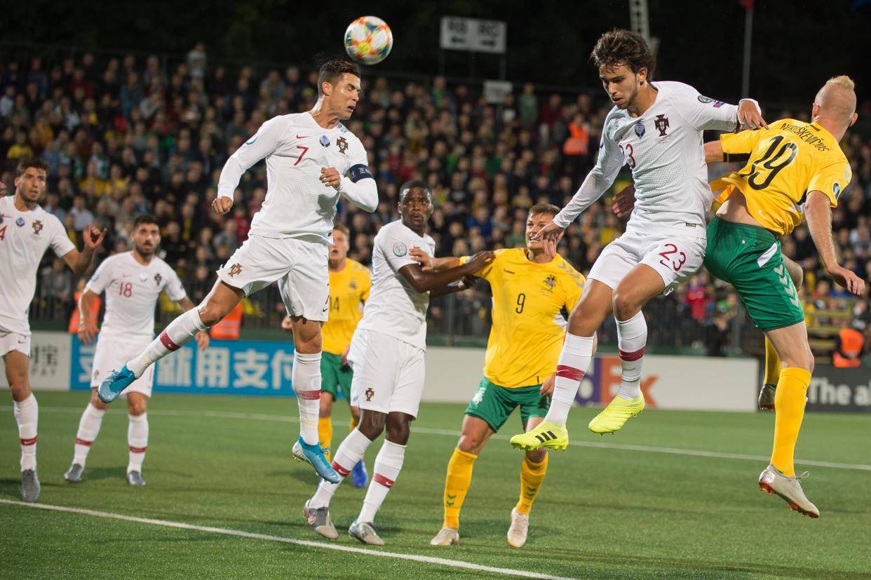 梦幻演绎巴西戏法,在欧预赛比赛中风光无限 梦幻演绎巴西戏法,在欧预赛比赛中风光无限