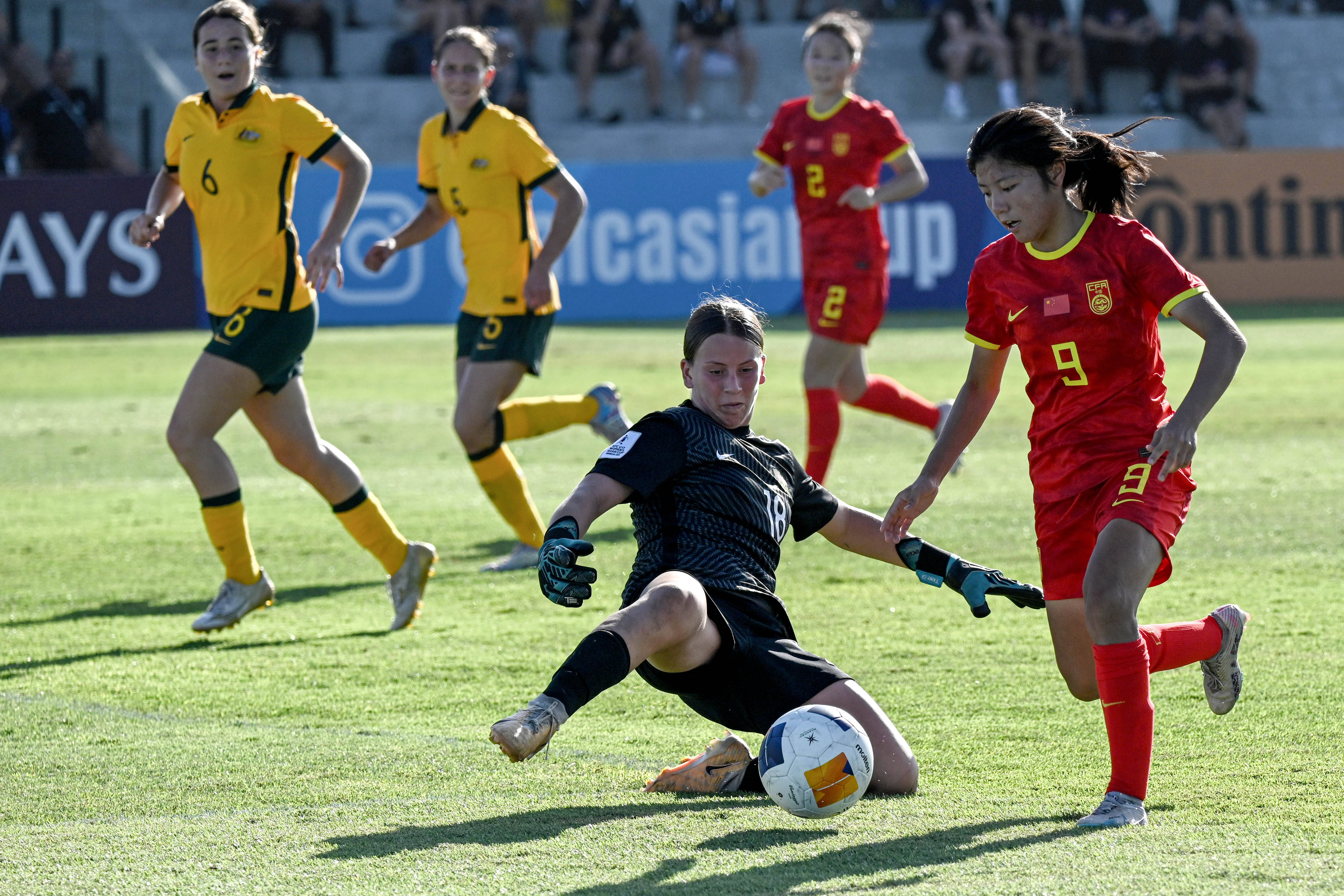 爱体育-澳大利亚队在比赛中进球得分