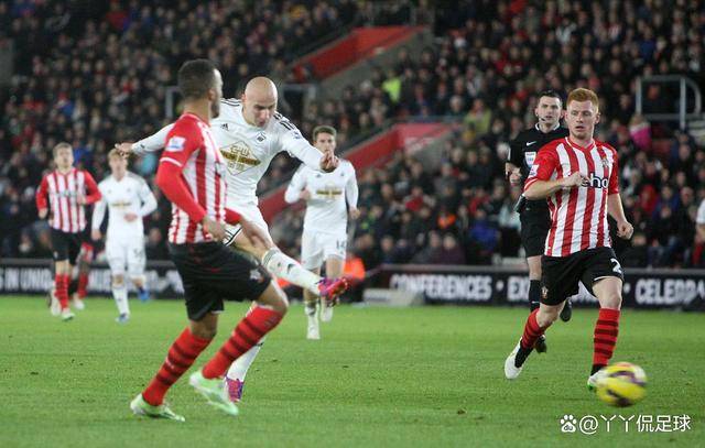 南安普顿主场爆冷落败，遭遇连败