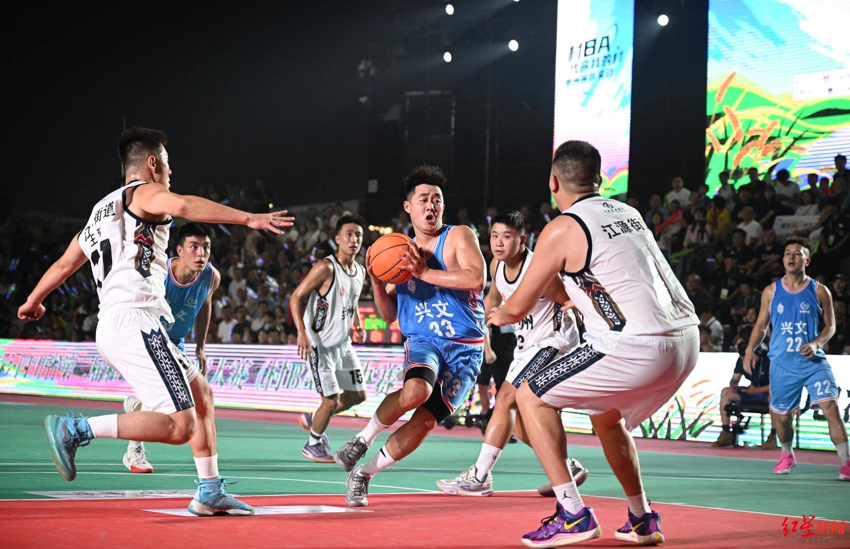 爱体育官网-体育节目大赛举办篮球明星投篮挑战