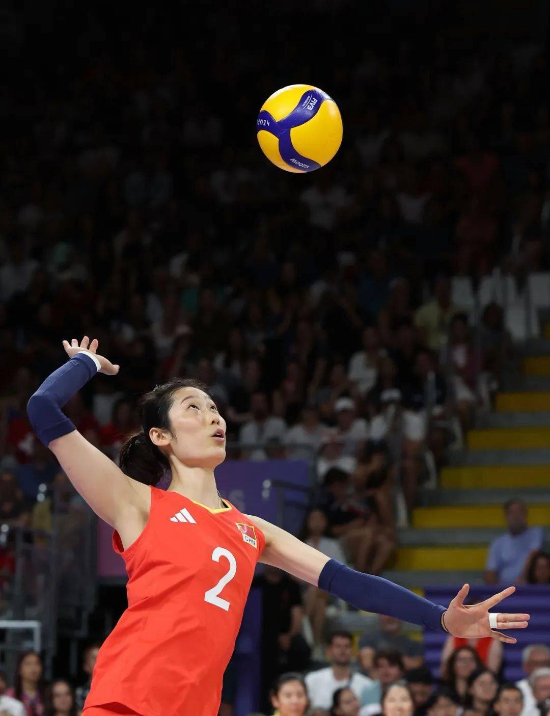 广州恒大取得关键胜利,武汉卓尔遗憾败北 广州恒大取得关键胜利,武汉卓尔遗憾败北