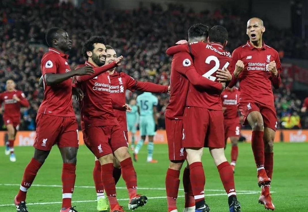 利物浦后卫受伤,或将缺席关键比赛 利物浦后卫受伤,或将缺席关键比赛