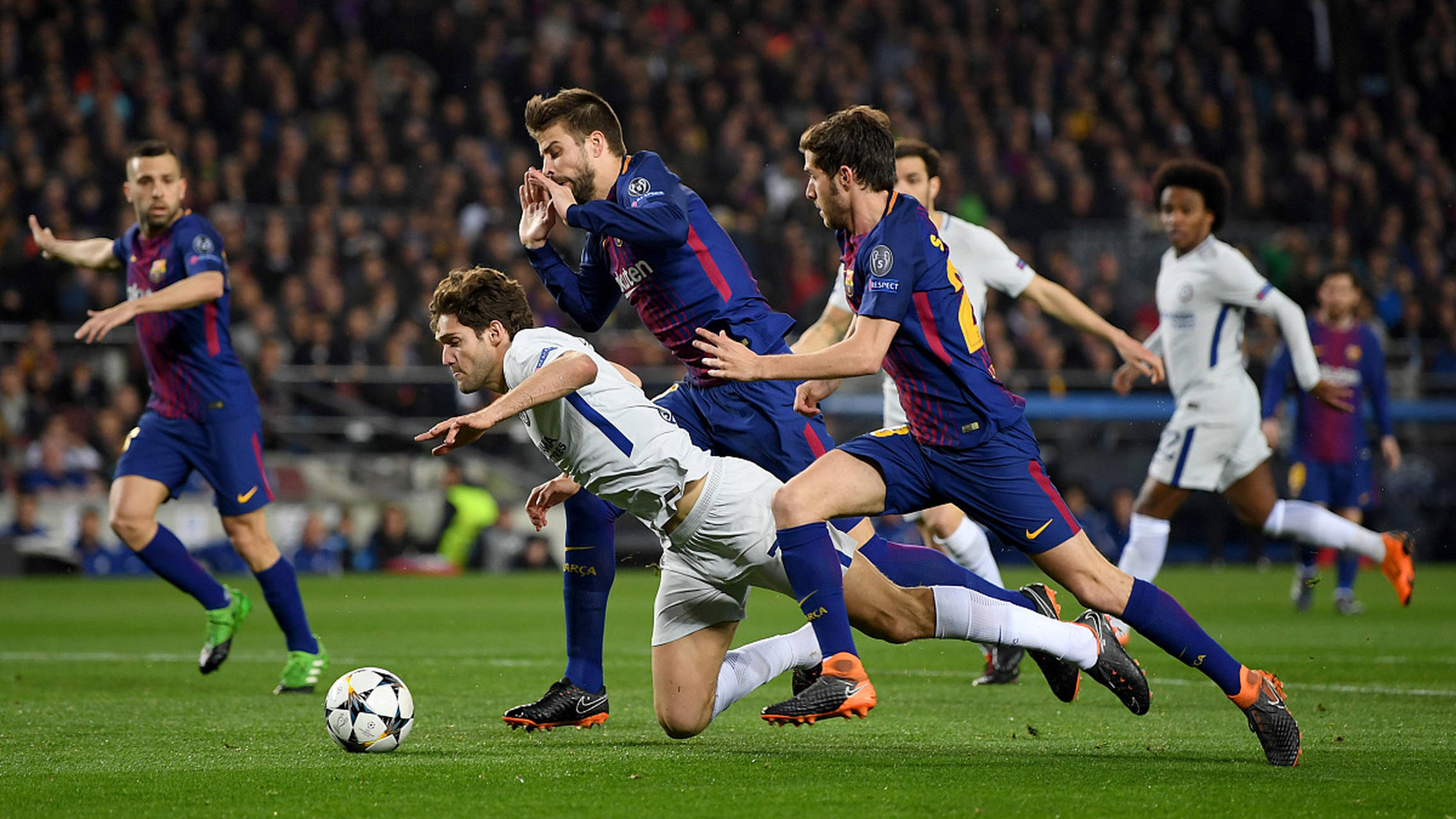 足球风暴正酣，球队实力角逐