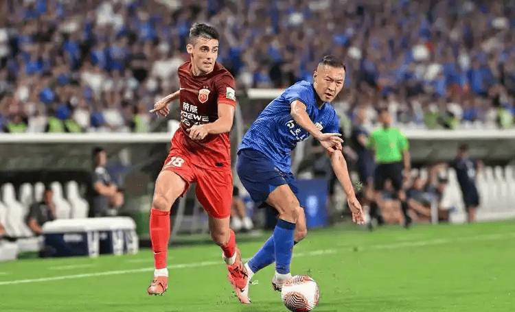 爱体育官方网站-谢菲联低迷状态堪忧盼雨过天晴