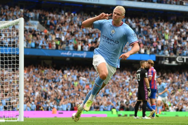 曼城主场稳胜，取得关键三分