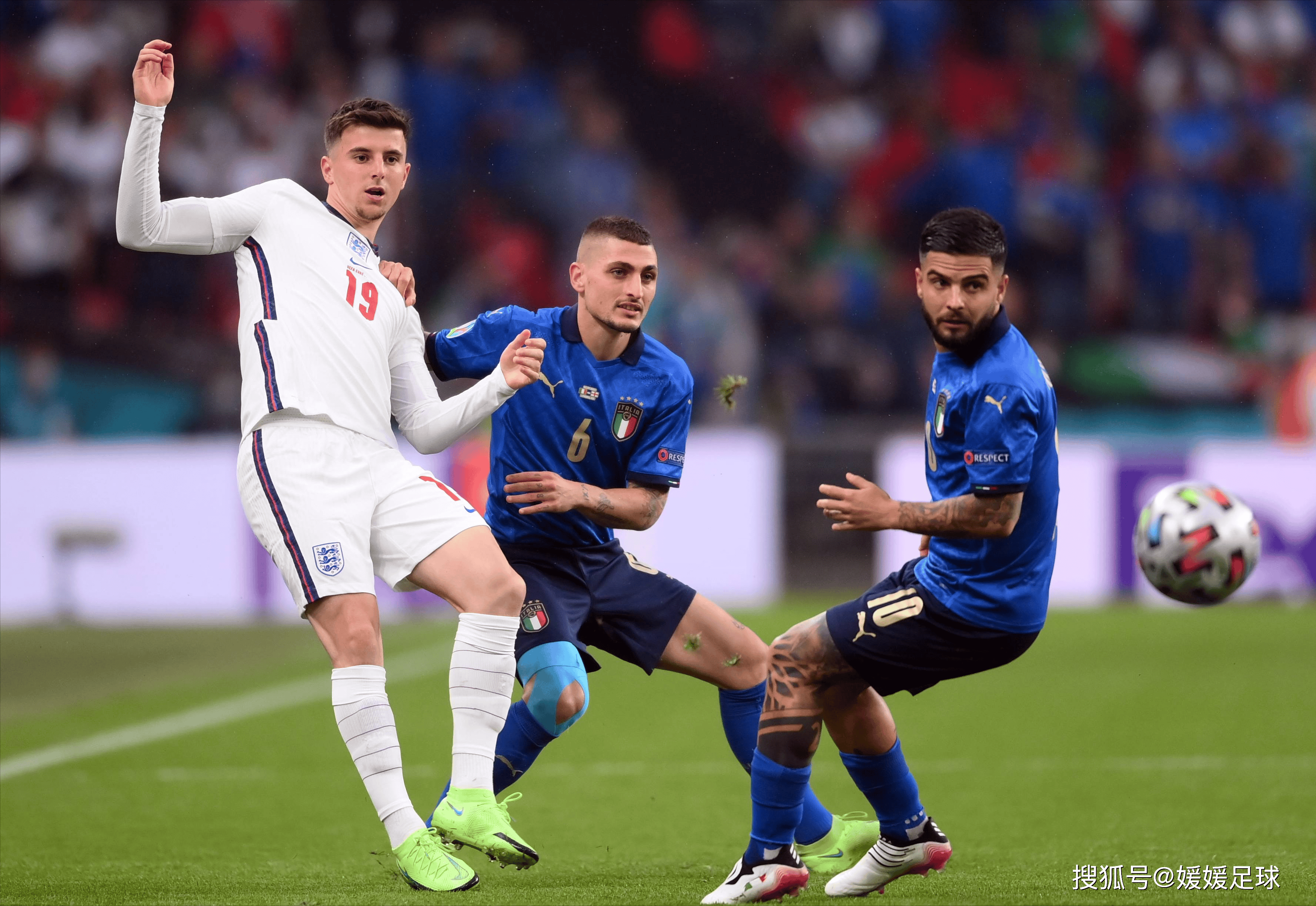 爱体育-观察法国足球赛事背后的种种变数和机遇