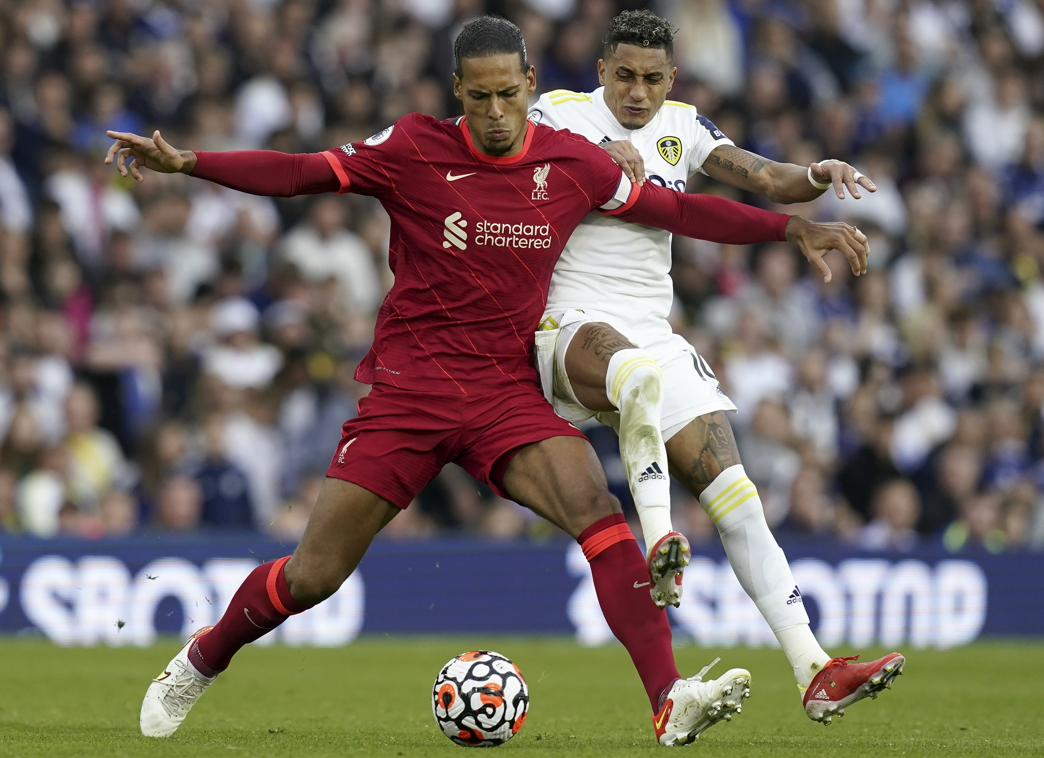 利兹联队在国际比赛中赢得比赛 利兹联队在国际比赛中赢得比赛