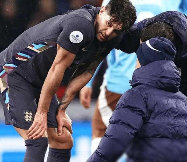 阿森纳连败球迷示威,主帅面临压力 阿森纳连败球迷示威,主帅面临压力