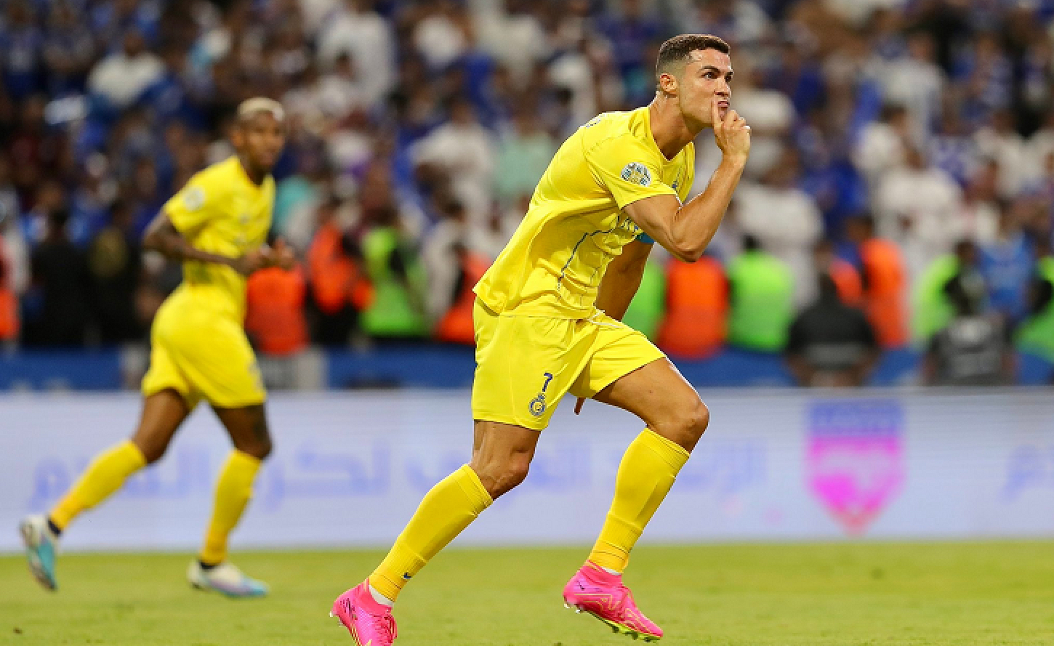 蒙彼利埃客场绝杀尼姆,实现逆转胜利 蒙彼利埃客场绝杀尼姆,实现逆转胜利