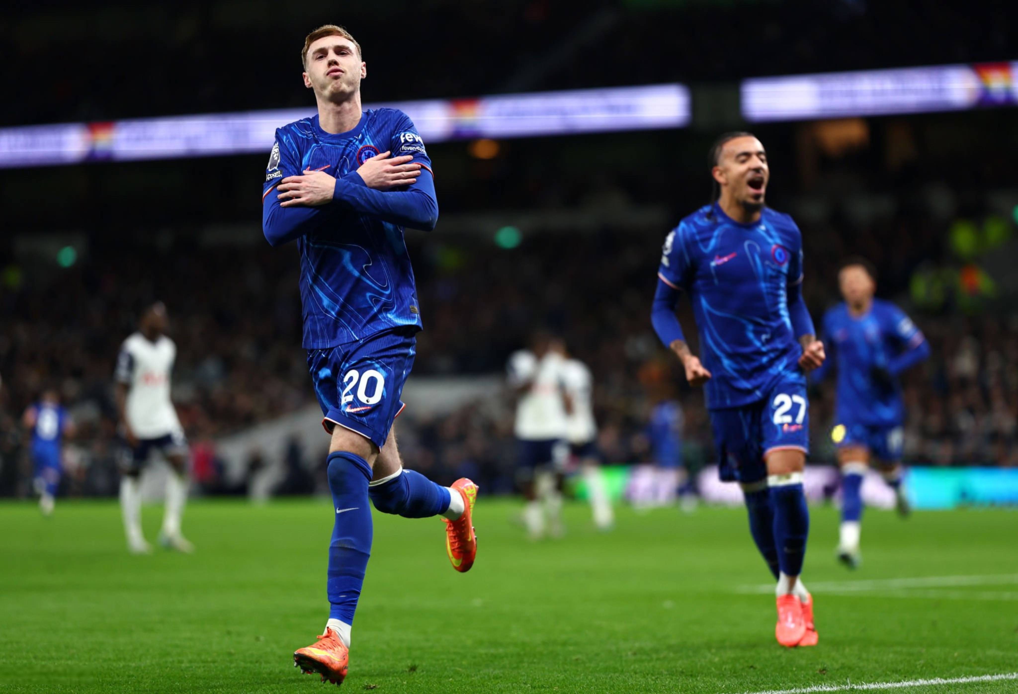 切尔西比赛轰动，蓝军实力卓越