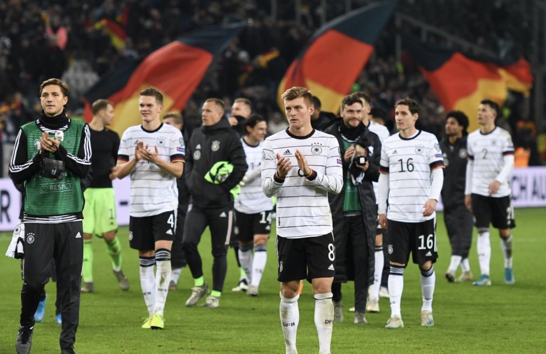 梅州队夺取宝贵胜利,欧预赛前途光明 梅州队夺取宝贵胜利,欧预赛前途光明