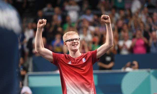 国家队彰显实力,争夺晋级资格 国家队彰显实力,争夺晋级资格