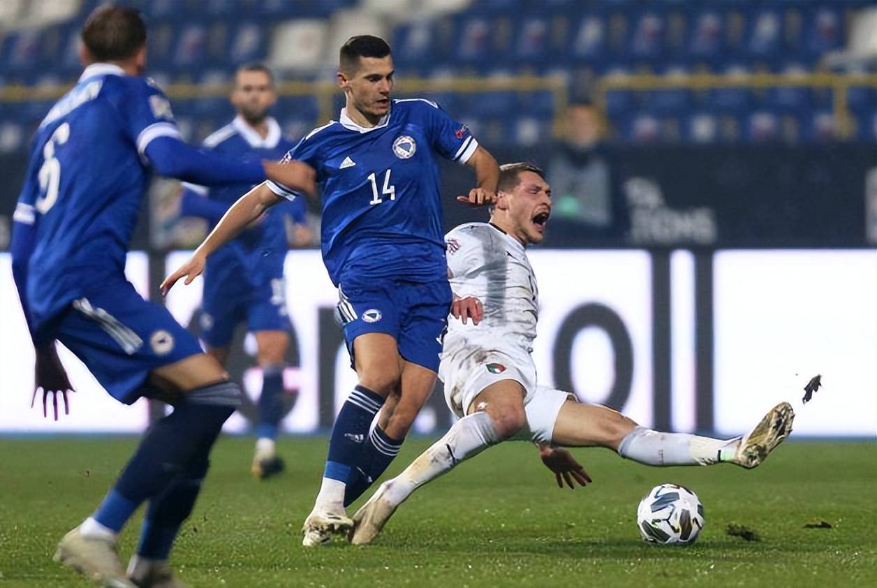 爱体育官方网站-波澜起伏，欧预赛比赛意外打破常规