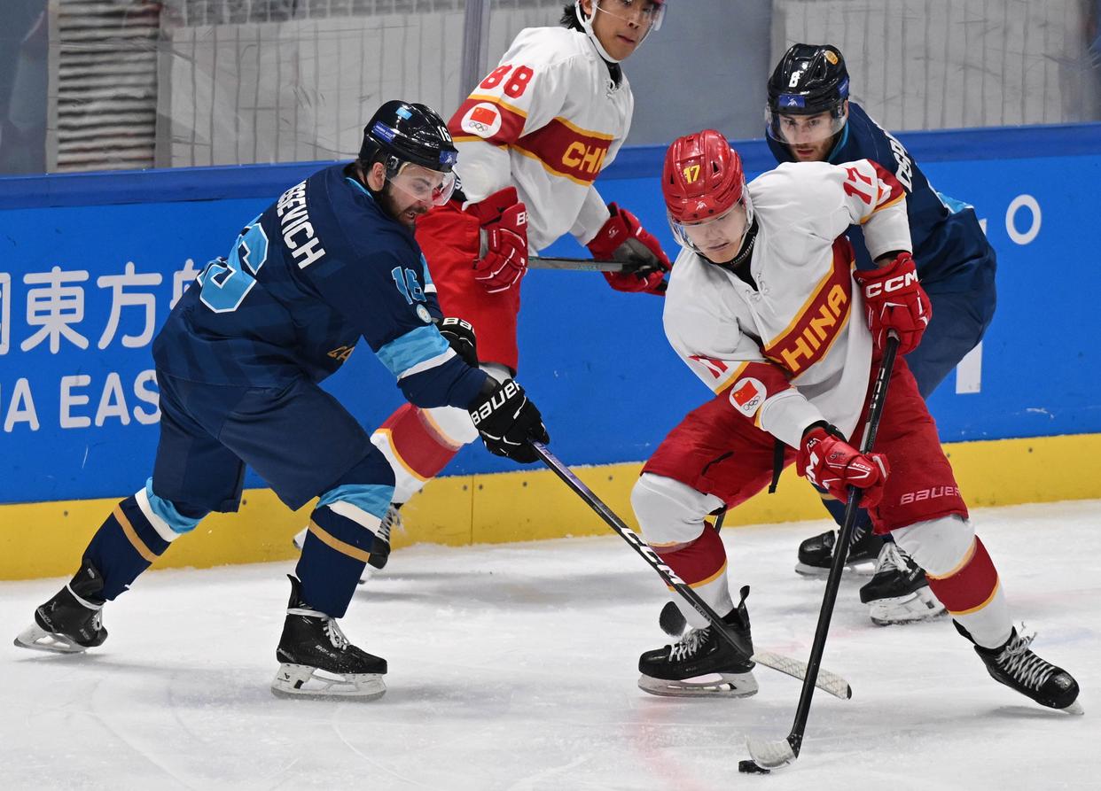 爱体育官网-哈萨克斯坦国家队备战势如破竹，备战比赛